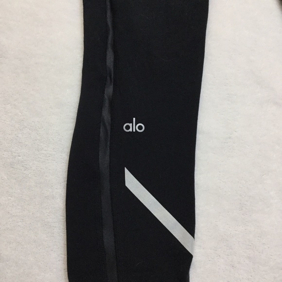 Alo Yoga Active Leggings - Picture 4 of 8